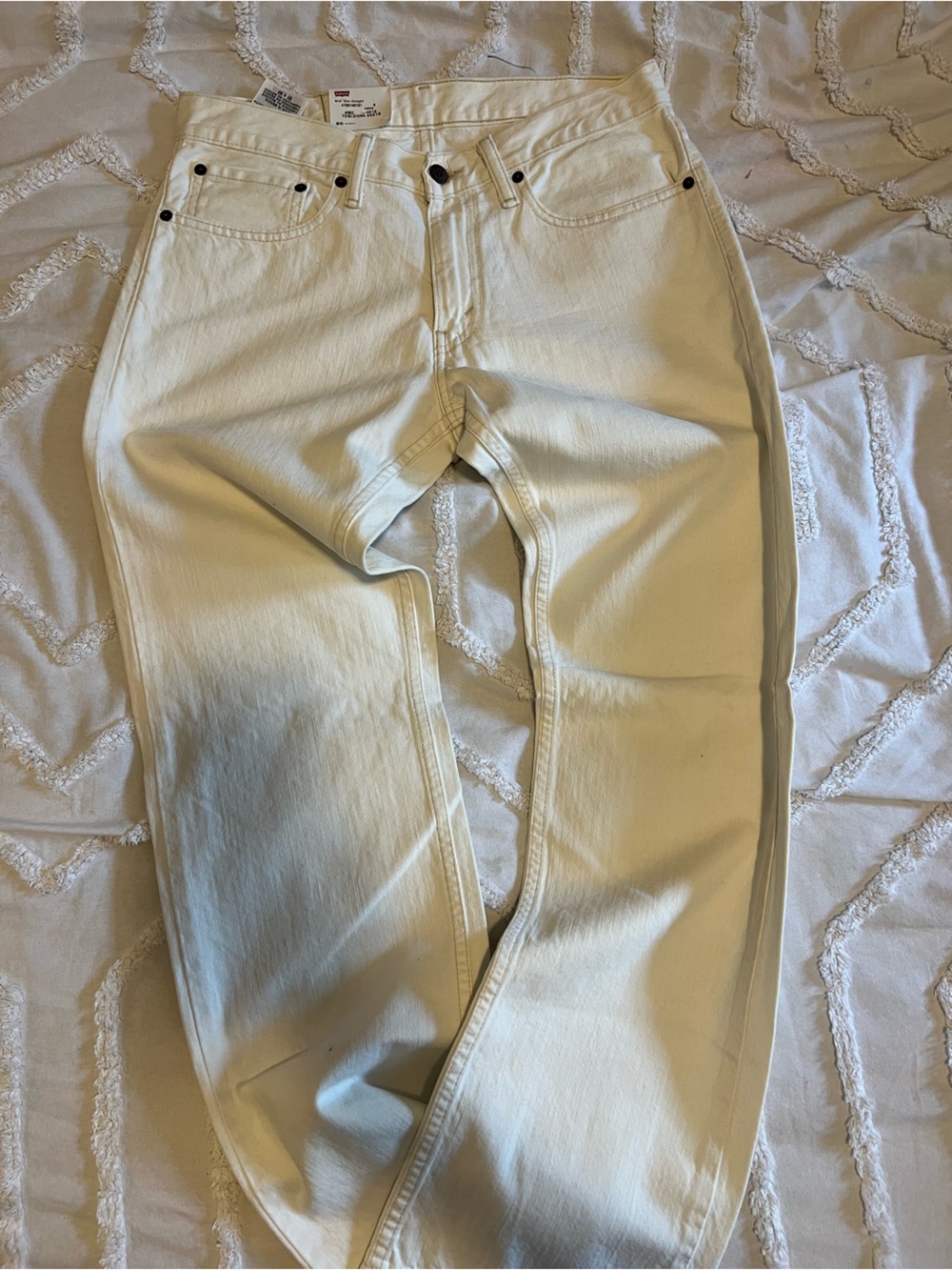 Levi's 514 Slim Straight Jeans in Cream
